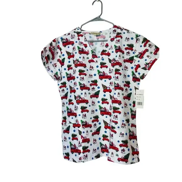 LOT OF 5 Womens Printed Scrub Top Short Sleeve Medium Holiday Workwear Medical - Picture 2 of 13